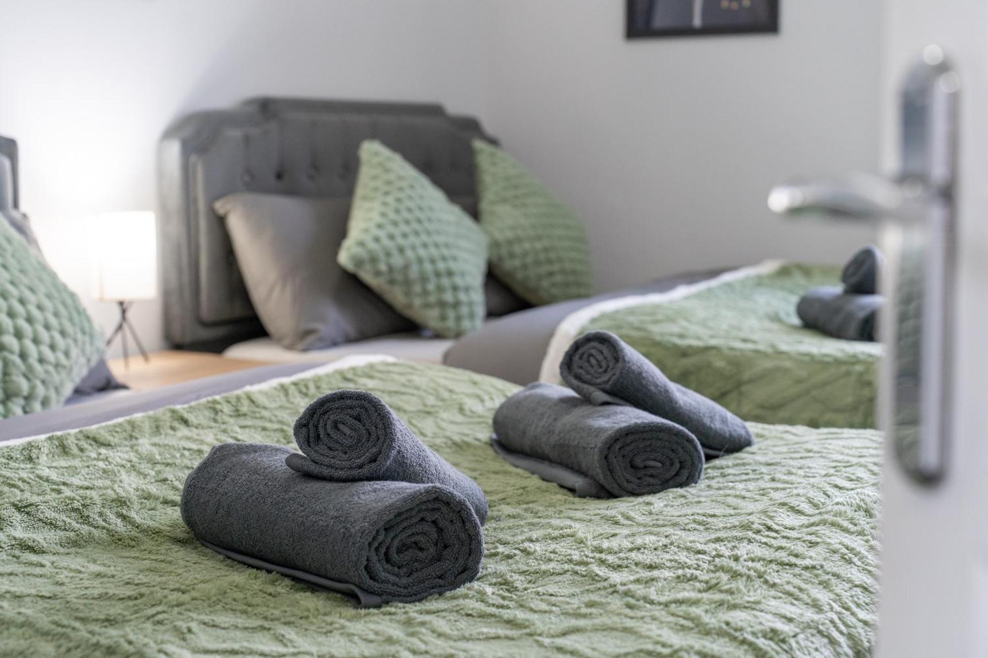 Open Mind Property - Apartment With 2 Double Beds Portsmouth Kültér fotó